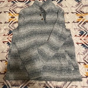 Women’s ombré pull over sweater